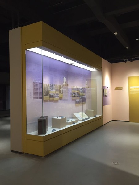 博物館沿墻通柜