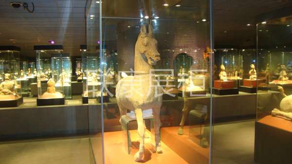 博物館展柜設計