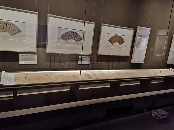 博物館沿墻通柜