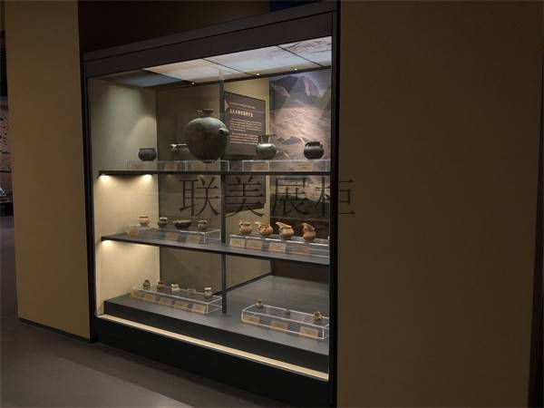 博物館展柜設計制作