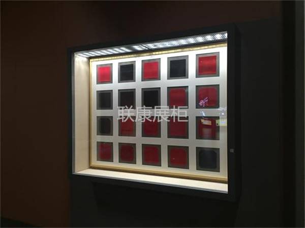博物館壁龕柜設(shè)計圖片