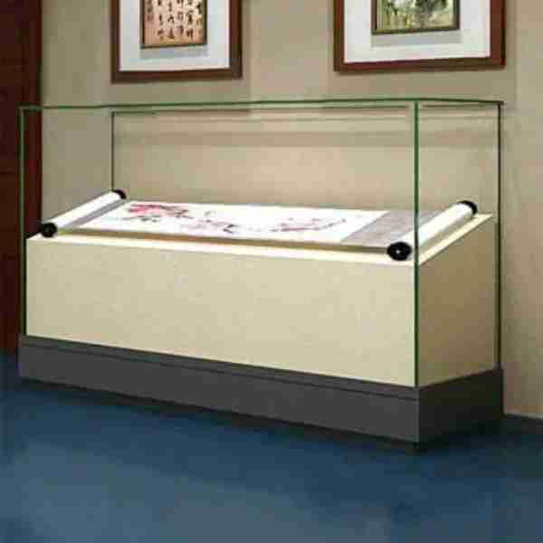 保存水墨畫的實(shí)木文物展柜