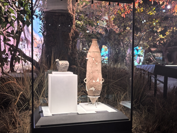 恒溫恒濕文物展柜